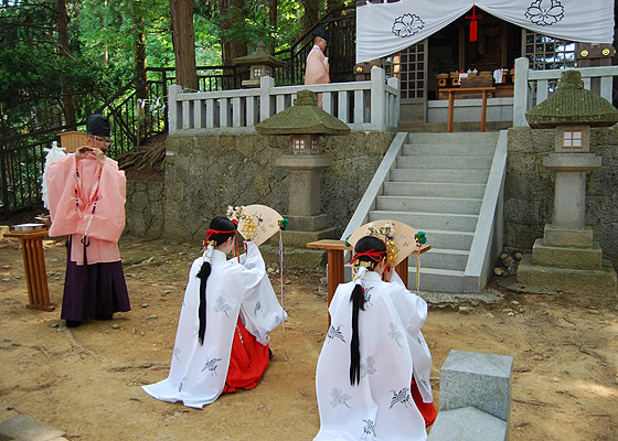 秋葉神社(あきばじんじゃ)